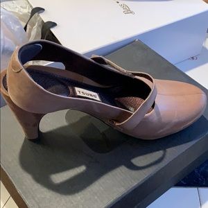 Gently used Tsubo sling backs